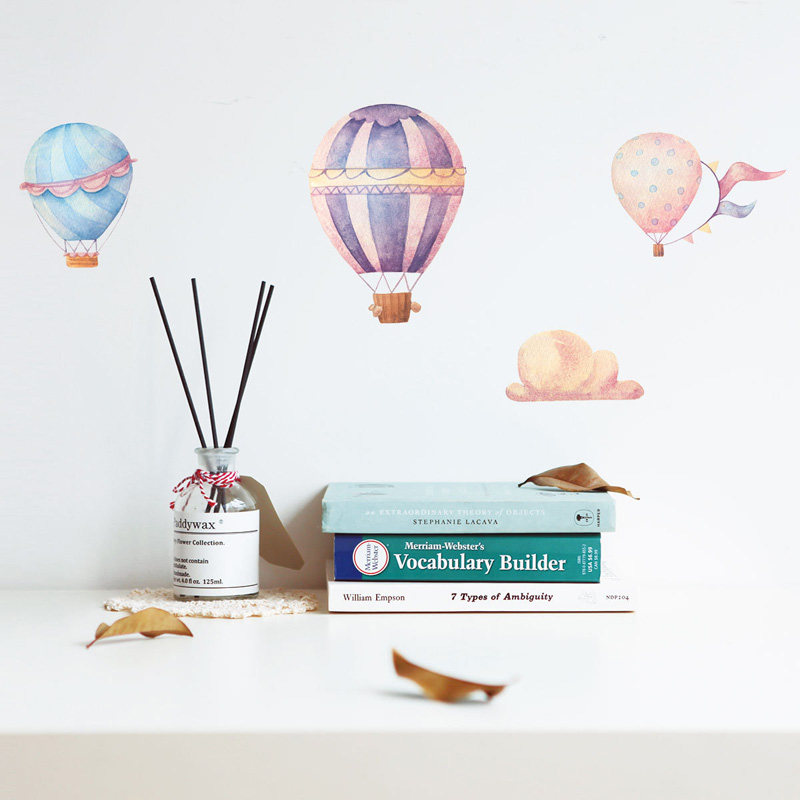 Stiker Dinding Balon Udara Pan - Baby Nursery Murals ulasan dan harga